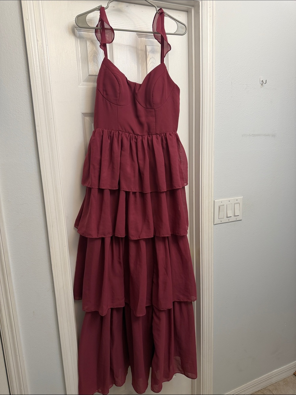 Women's Tiered Ruffle Maxi Dress in Burgundy